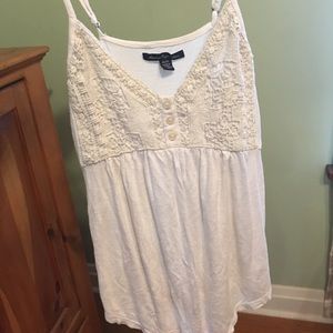 American Eagle white lace top